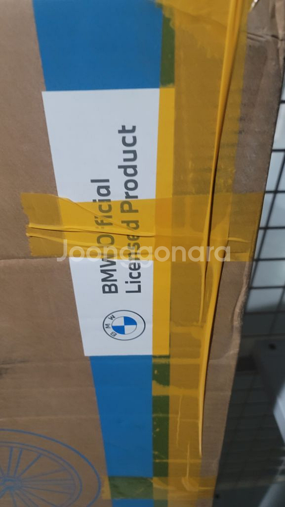 23만 미개봉 흰색bmw 16인치 네발 4발 자전거--5