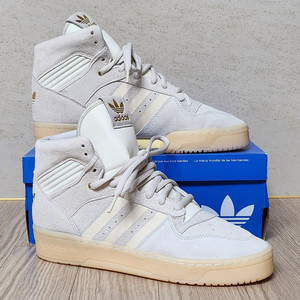 adidas라이벌리하이 부츠 280