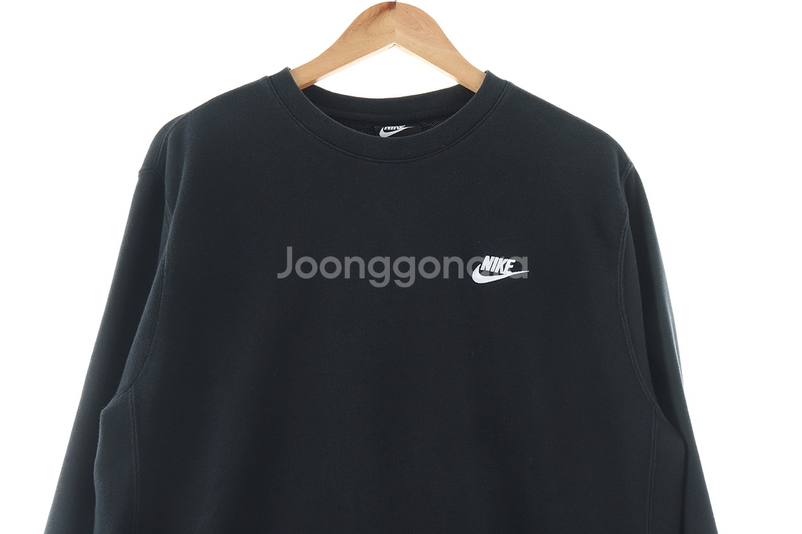 (L) 나이키 맨투맨 티셔츠 블랙 올드스쿨 한정판--2