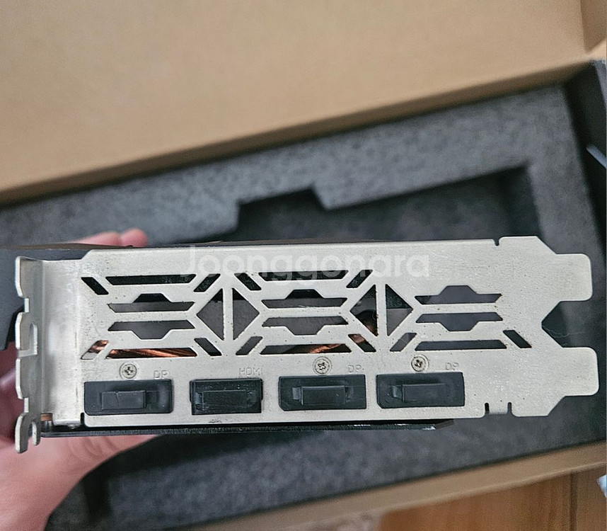ASRock RX 6600XT 8G--4