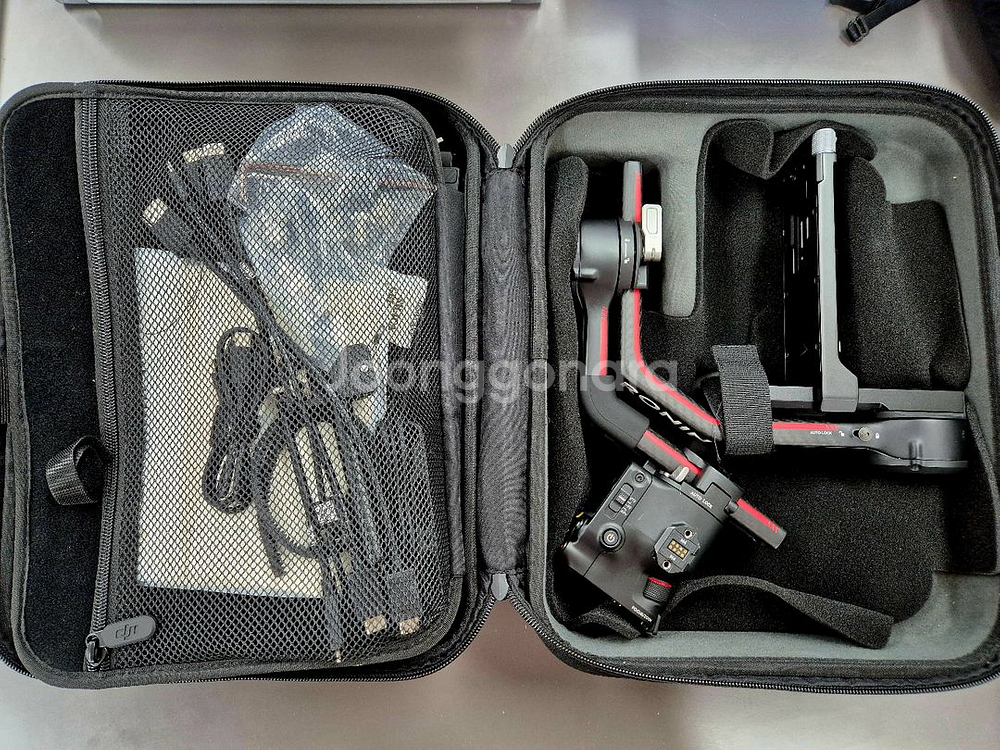 [풀박스] 민트급 DJI RS3 PRO 콤보 로닌 짐벌--1