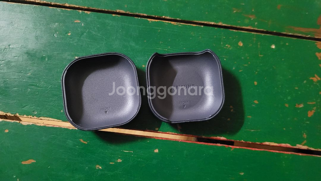 버즈 메종키츠네 케이스 (한정판)--1