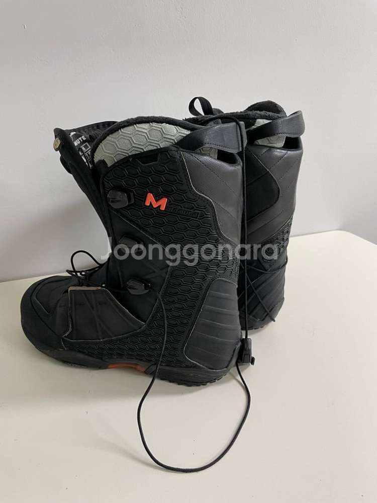살로몬 스노우보드 부츠 판매합니다--2