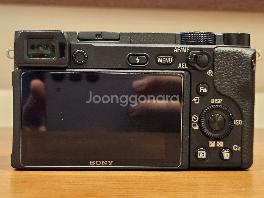 소니 A6400 바디 (풀박/배터리2/충전기2구)--3