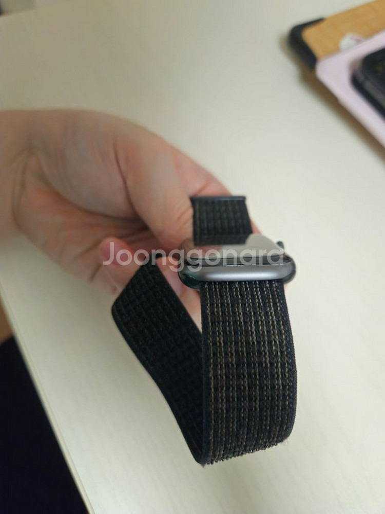 애플워치4 42mm 나이키 스페이스 그레이--3