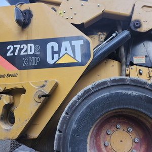 캐타필러 스키로더 CAT272 트럭 청소솔 파쇄기 포함