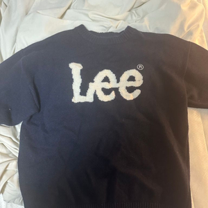 Lee 니트