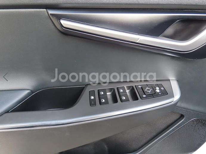 @21년식 EV6 롱 레인지 2WD 에어 전국최저가격--6