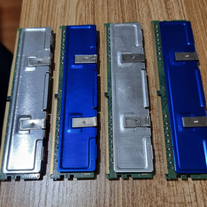 삼성 데스크탑 램 DDR4 16GB 2666 4개