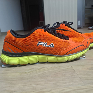 FILA 신발 팝니다 12,200원에 팝니다 285mm