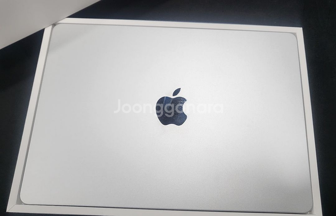 [S급 무상많이 남음] 맥북에어13 M3 8G 256G--1