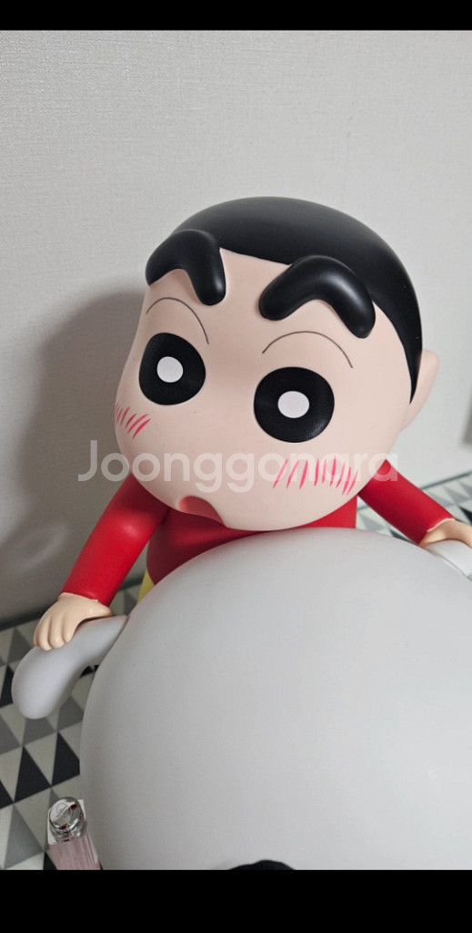 짱구 대형 피규어 흰둥이 탄 짱구 짱구 고개돌릴수있어요--1