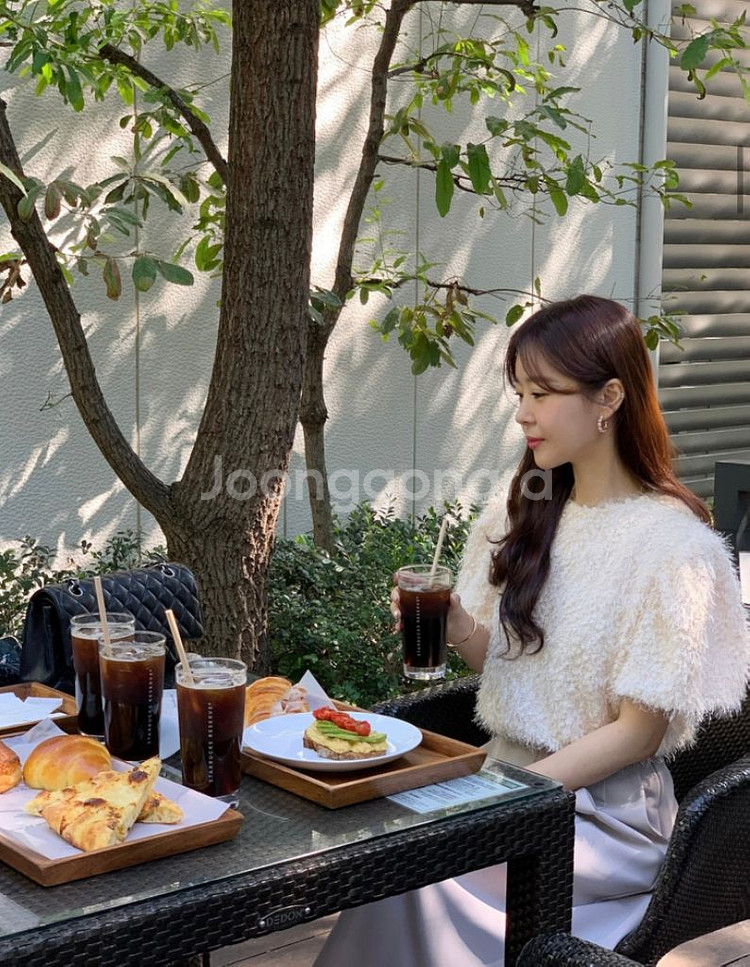 바이씨니 제작 보슬 블라우스 아이컬러--1