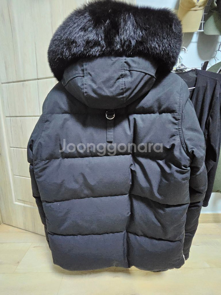 무스너클 남성패딩--2