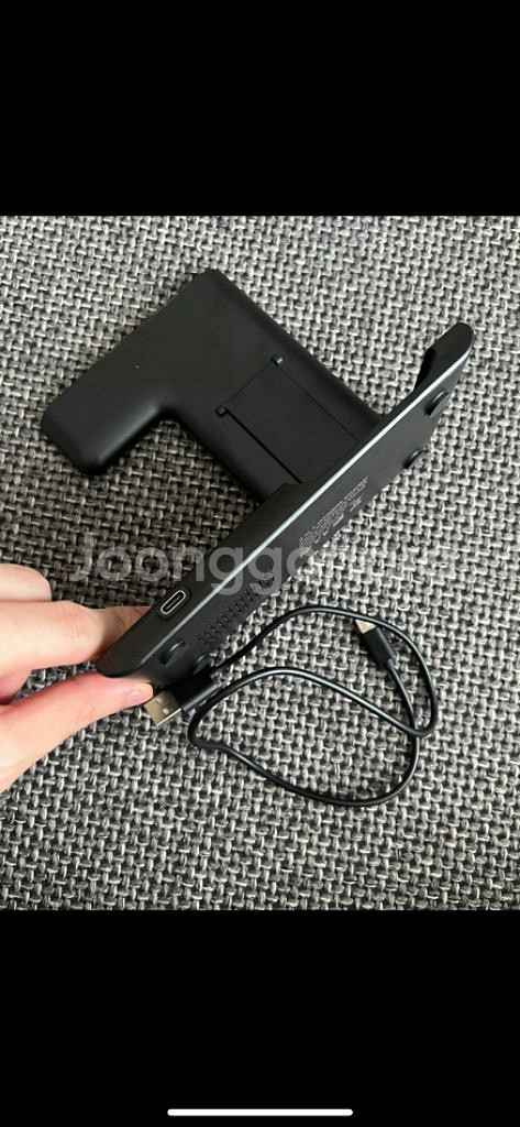 3in1 무선충전(휴대폰,애플워치,에어팟)팔아요--7