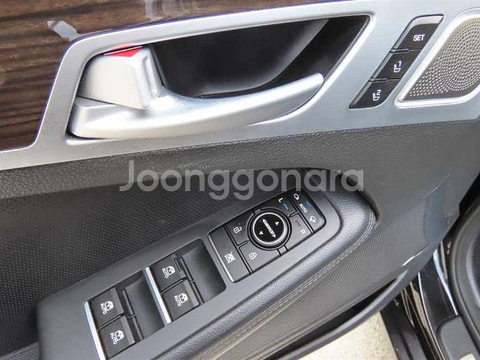 @17년식 G80 3.3 GDi AWD 프리미엄 럭셔--9