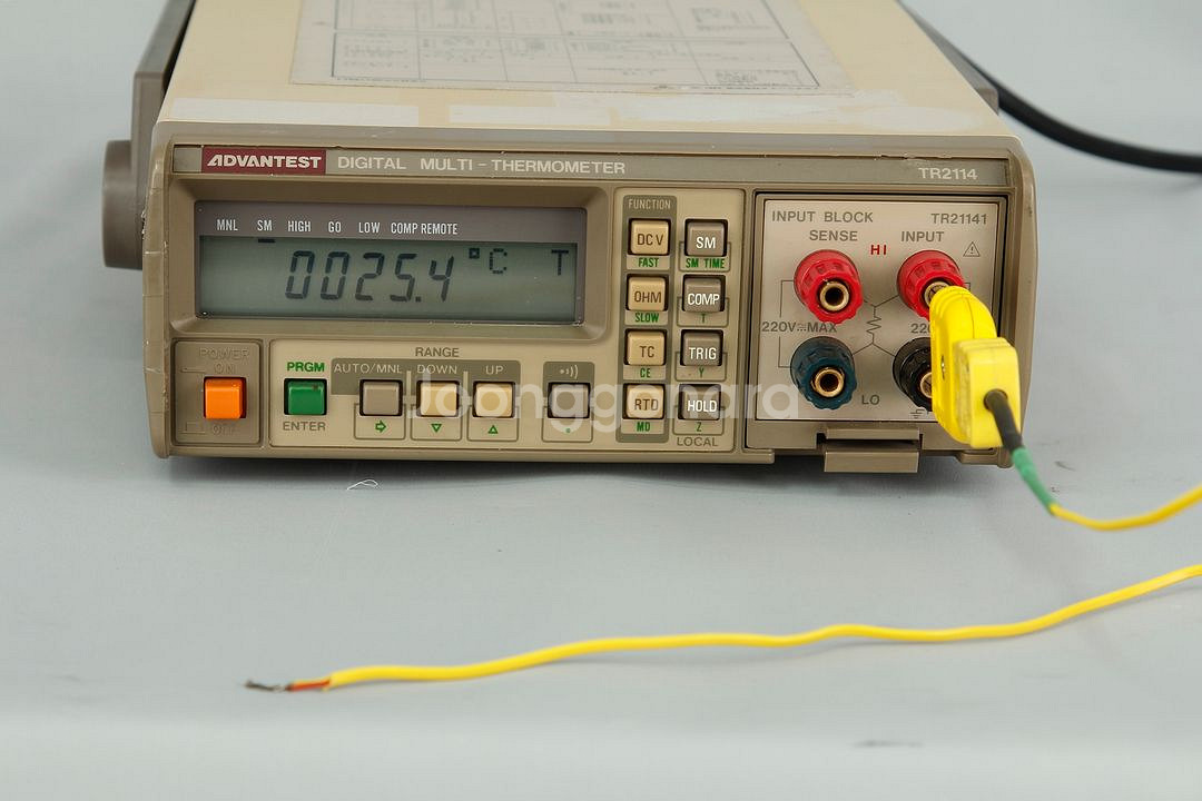 Advantest TR2114 디지털 온도 멀티메타--1