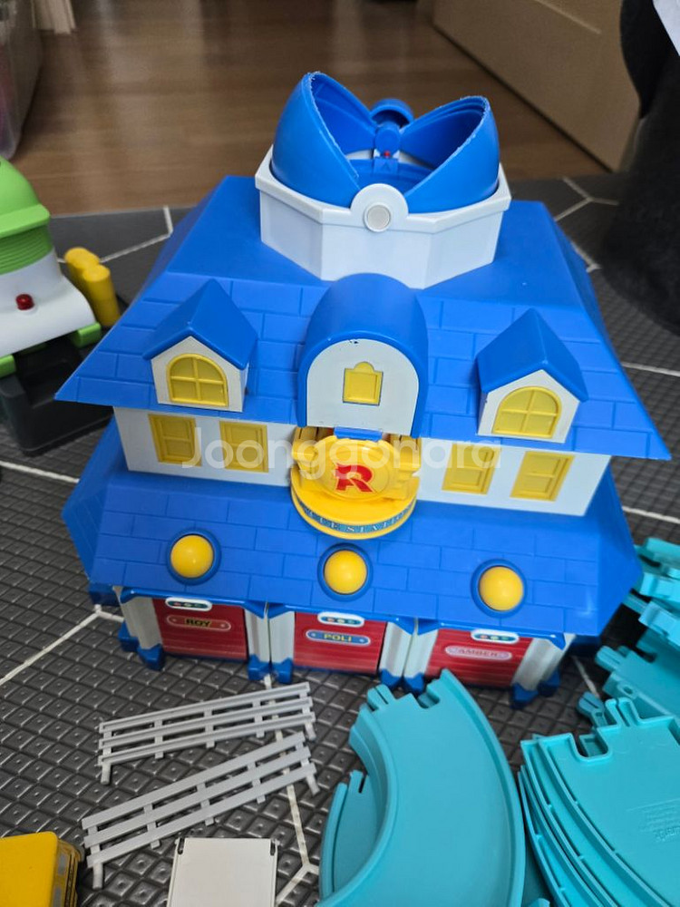 로보카폴리다이캐스트외본부--4