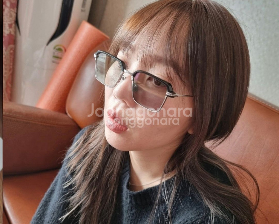 젠틀몬스터 안경팝니다.--1