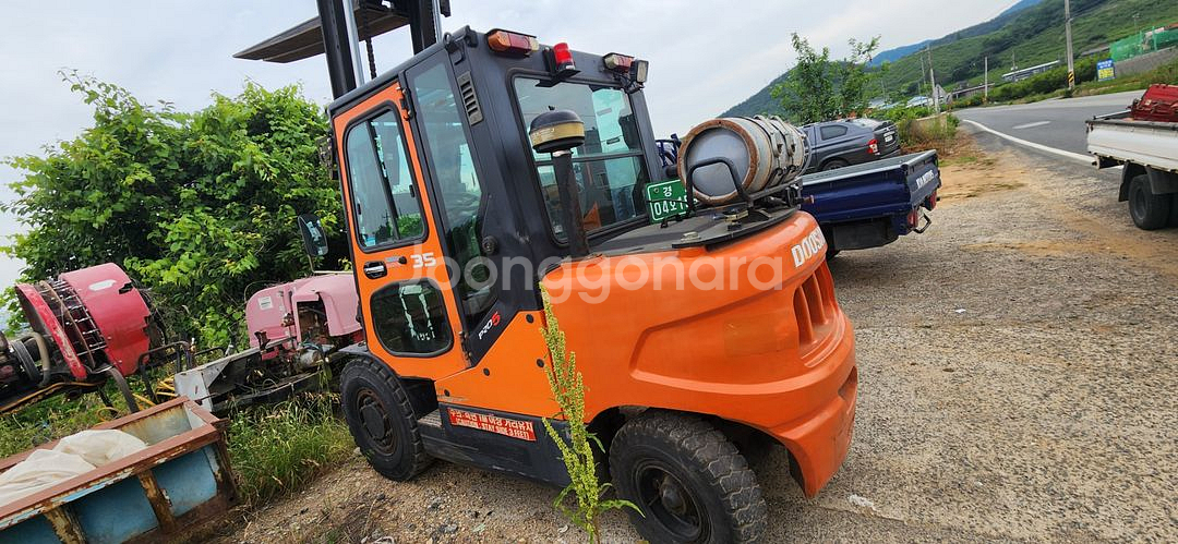 2014년 두산3.5톤 LPG 가스 지게차 G35S-5--3