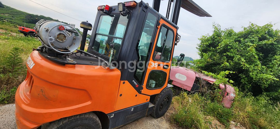2014년 두산3.5톤 LPG 가스 지게차 G35S-5--1