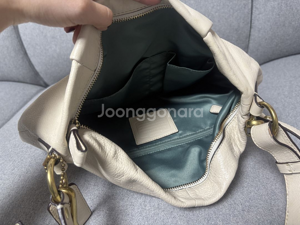 정품 코치 가죽 크로스 숄더 겸용 가방--6