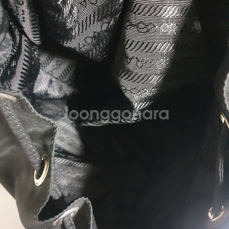 프라다 나일론 백팩 스몰(정품 감정)--5