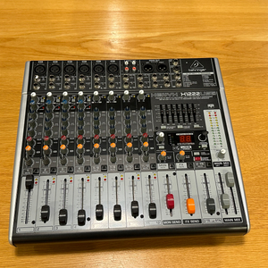 Behringer Xenyx-X1222 판매합니다