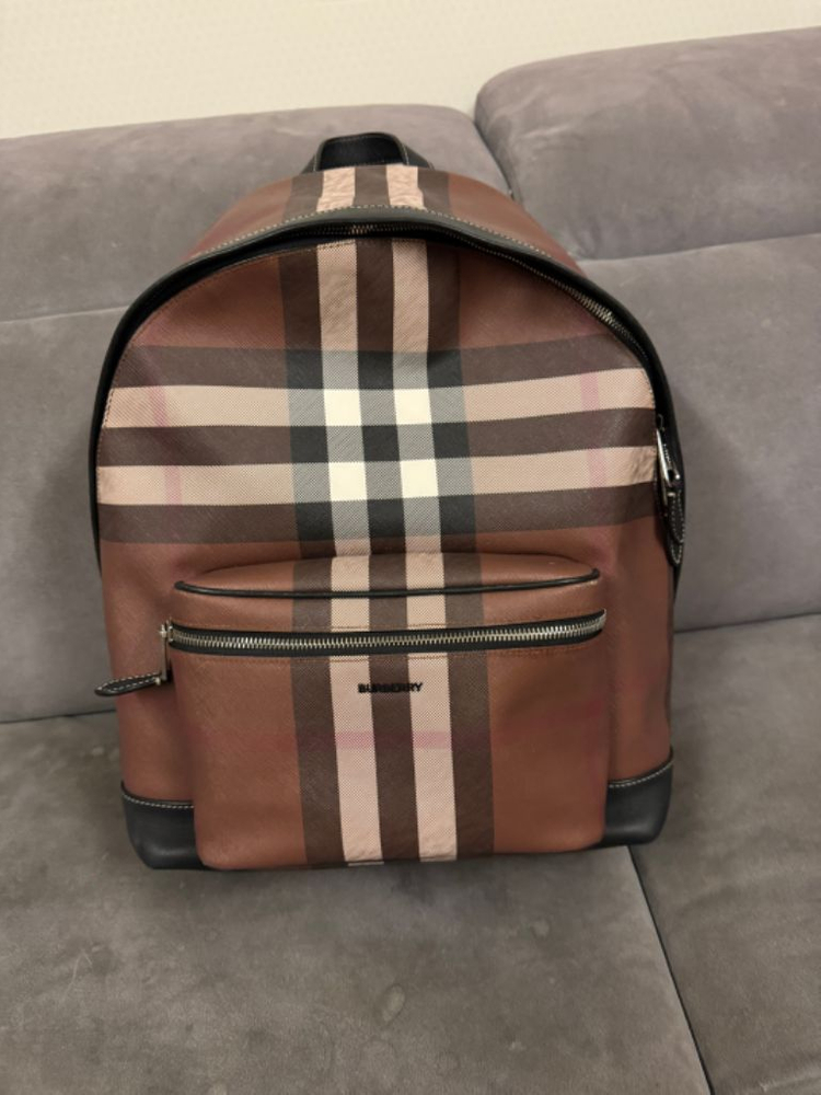 버버리 백팩 8051414--1