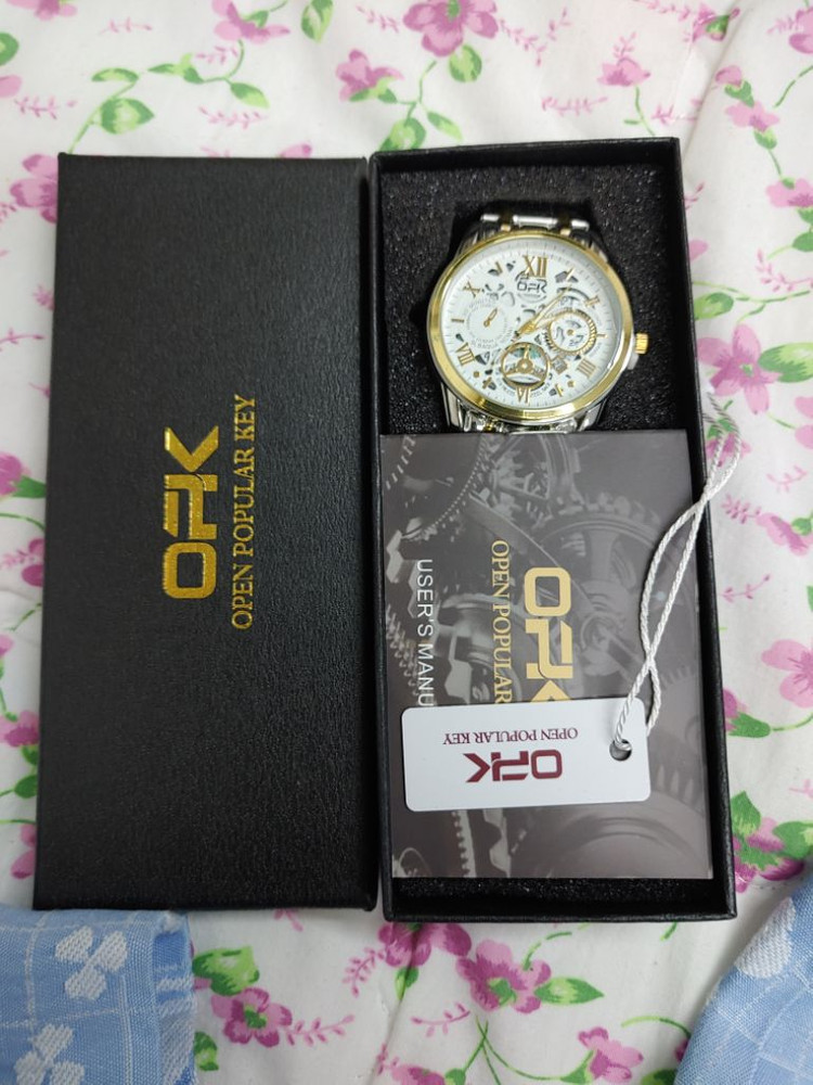 남성 ㅡ 고급 메탈 쿼츠 시계--2