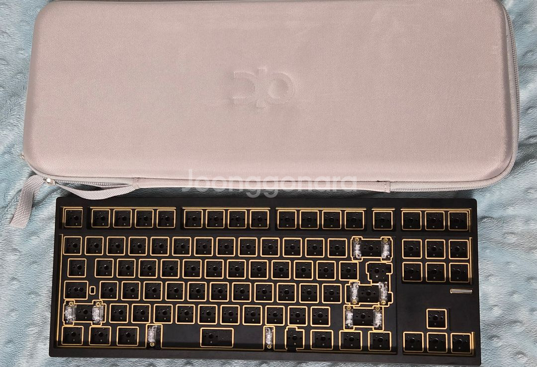 Qwertykeys QK80 WK 블랙 판매합니다--1