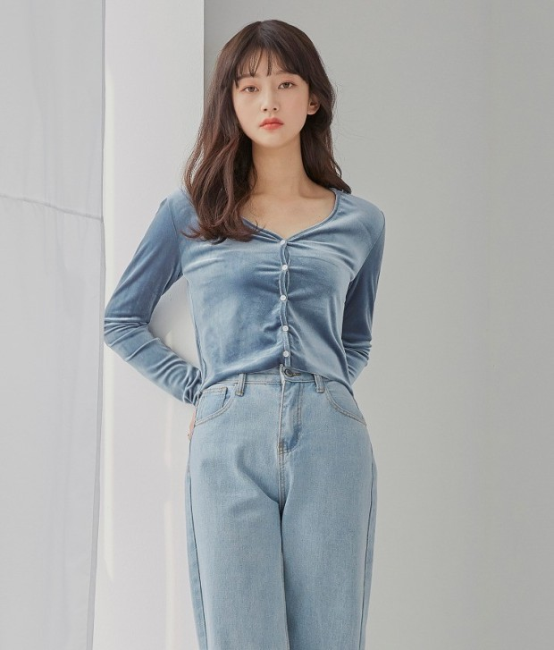믹스엑스믹스 크롭 벨벳 가디건 하늘색