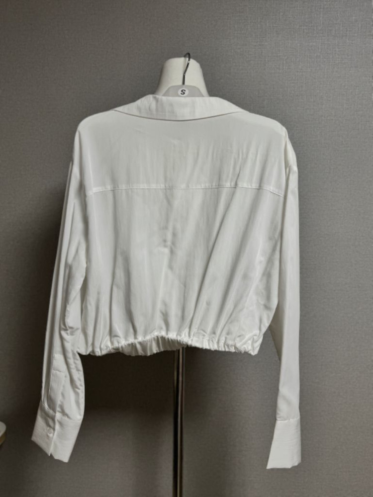 아뜨와 셔츠 새상품 이미지