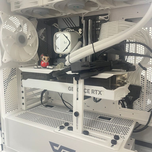 갤럭시 GEFORCE RTX 4070Ti WHITE