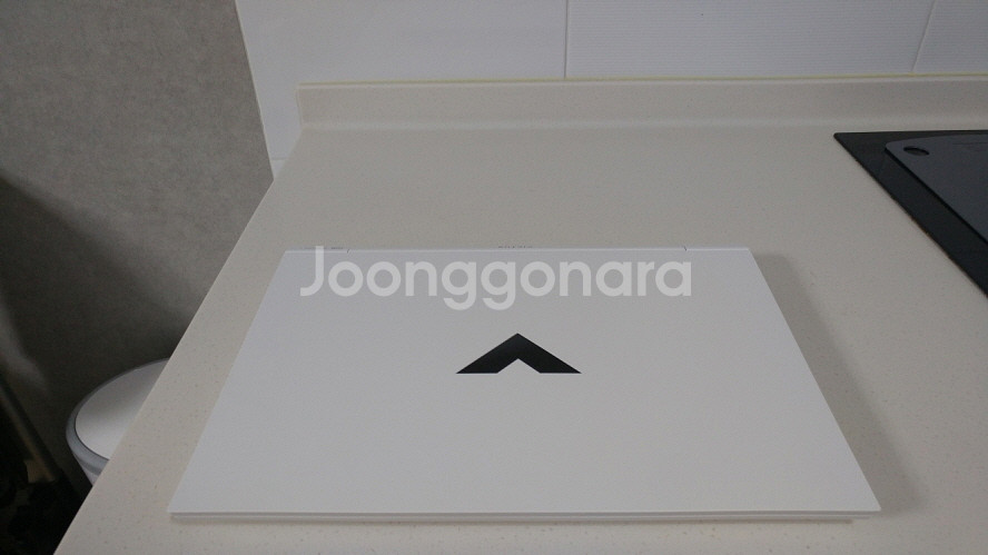 HP 12세대 빅터스 i7 화이트 게이밍 노트북--1