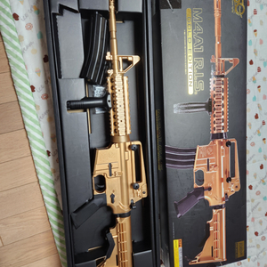 아카데미 M4A1 Gold 골드 에디션 한정판