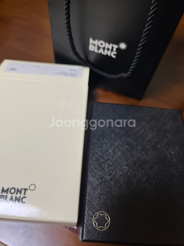 새제품 몽블랑 키링 키홀더 114702--1