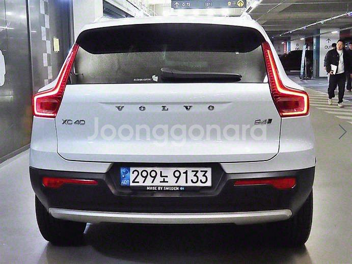@21년식 XC40 2.0 B4 AWD 인스크립션 전--4