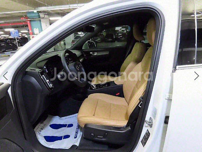 @21년식 XC40 2.0 B4 AWD 인스크립션 전--5