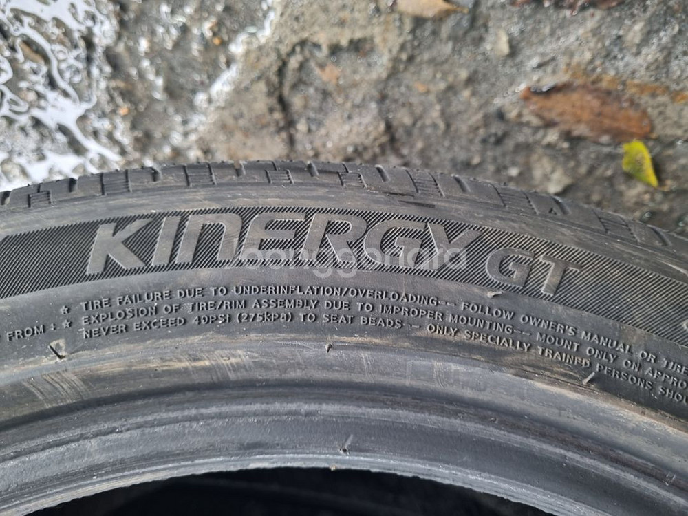 키너지GT 2254517 중고 타이어 팝니다--2