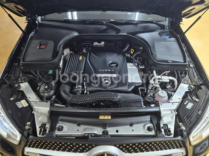 @21년식 GLC클래스 GLC 300e 4매틱 쿠페--4
