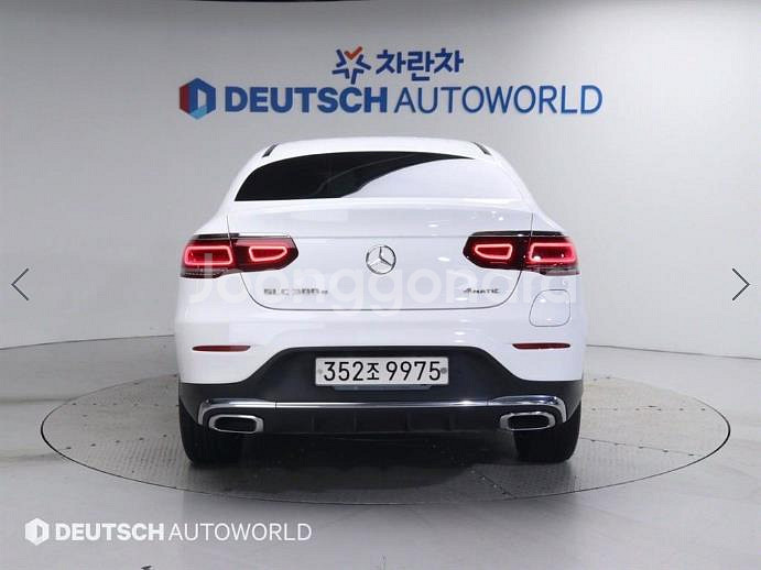@20년식 GLC클래스 GLC 300e 4매틱 쿠페--3