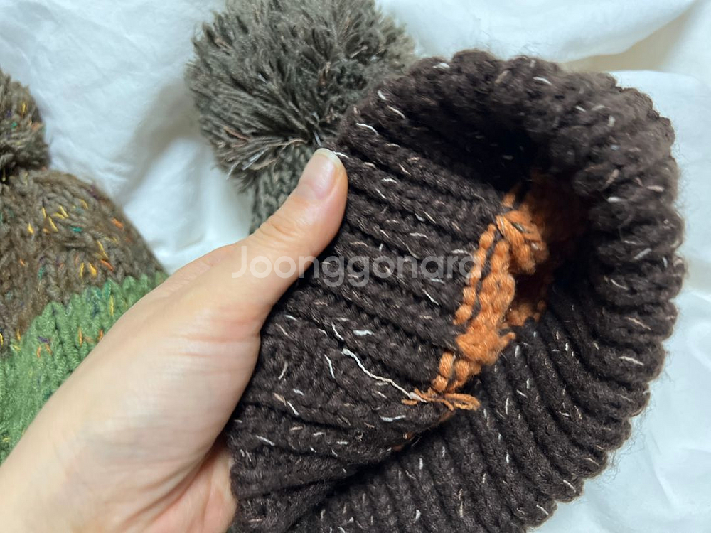 니트비니 방울털모자 방한모자 니트모자--7