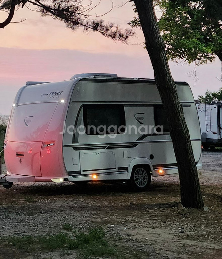 펜트 카라반 펜트 390--1