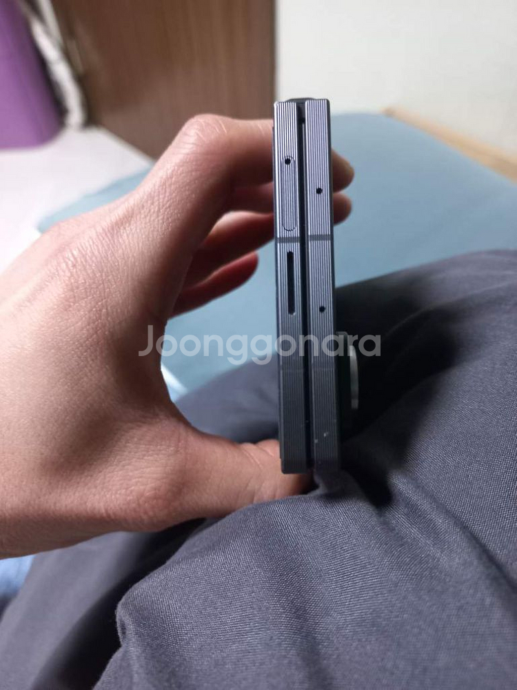 폴드se 스페셜 에디션 220만원에 팝니다--3