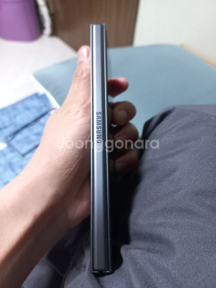 폴드se 스페셜 에디션 220만원에 팝니다--5