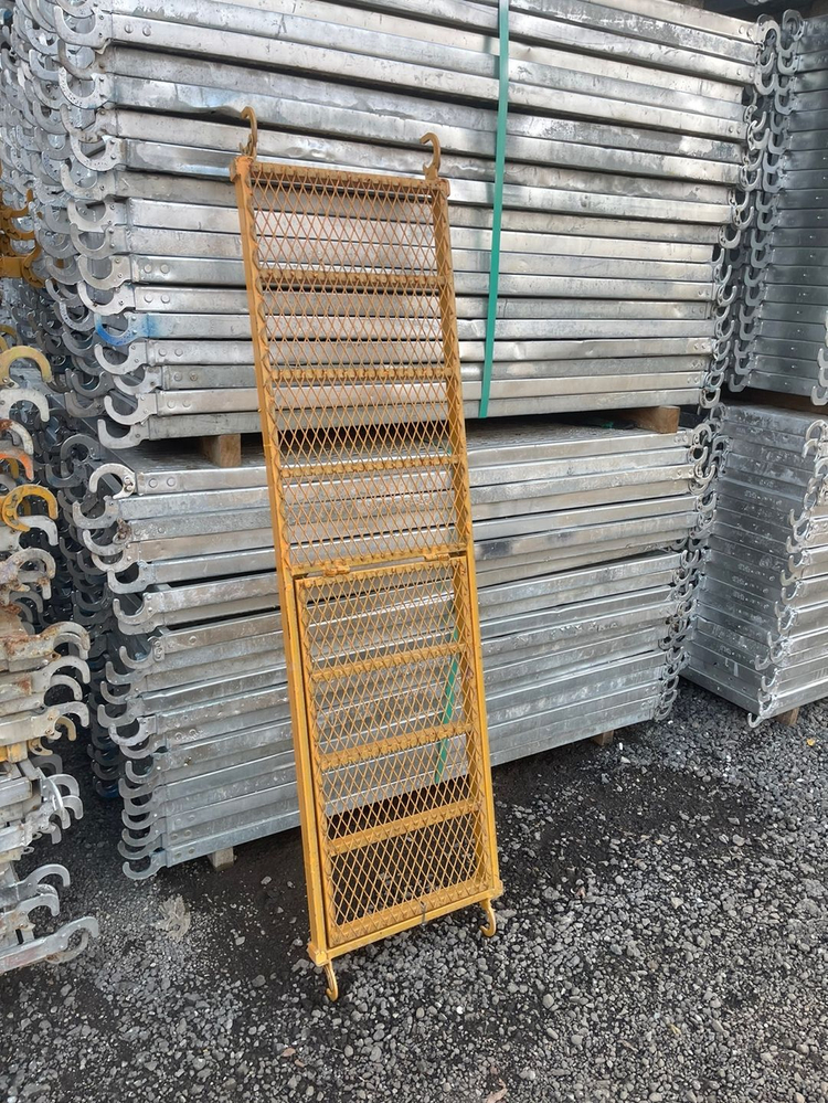 안전발판 ( 개폐형 발판 , 해치형 발판 ) 이미지