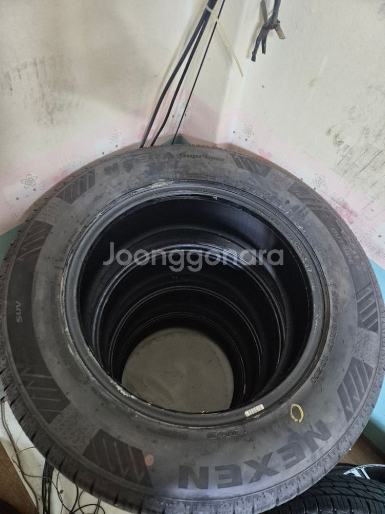 중고타이어 A급 넥센 최고급형 235 60R 17 2개--5