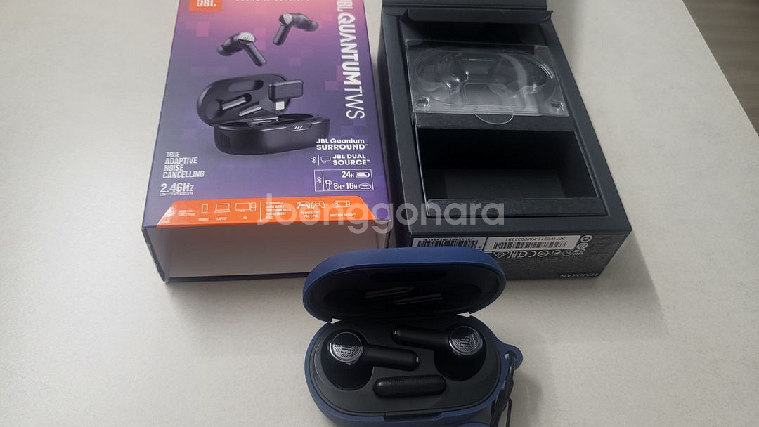 JBL QUANTUM TWS 게이밍 2.4Ghz이어폰--1