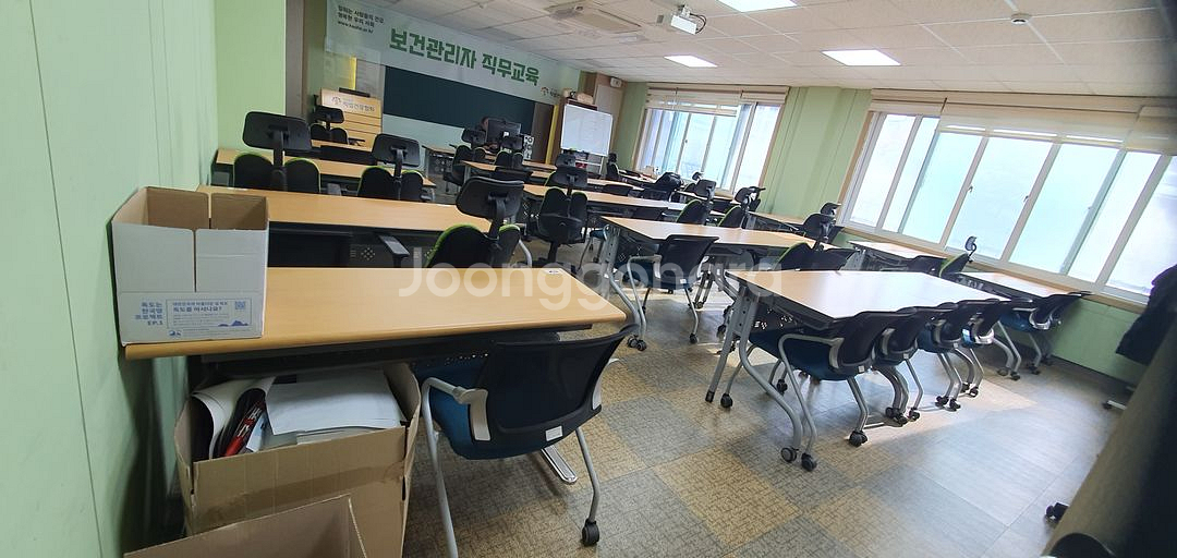연수용 테이블 1800,1200 가격제안 받습니다--3